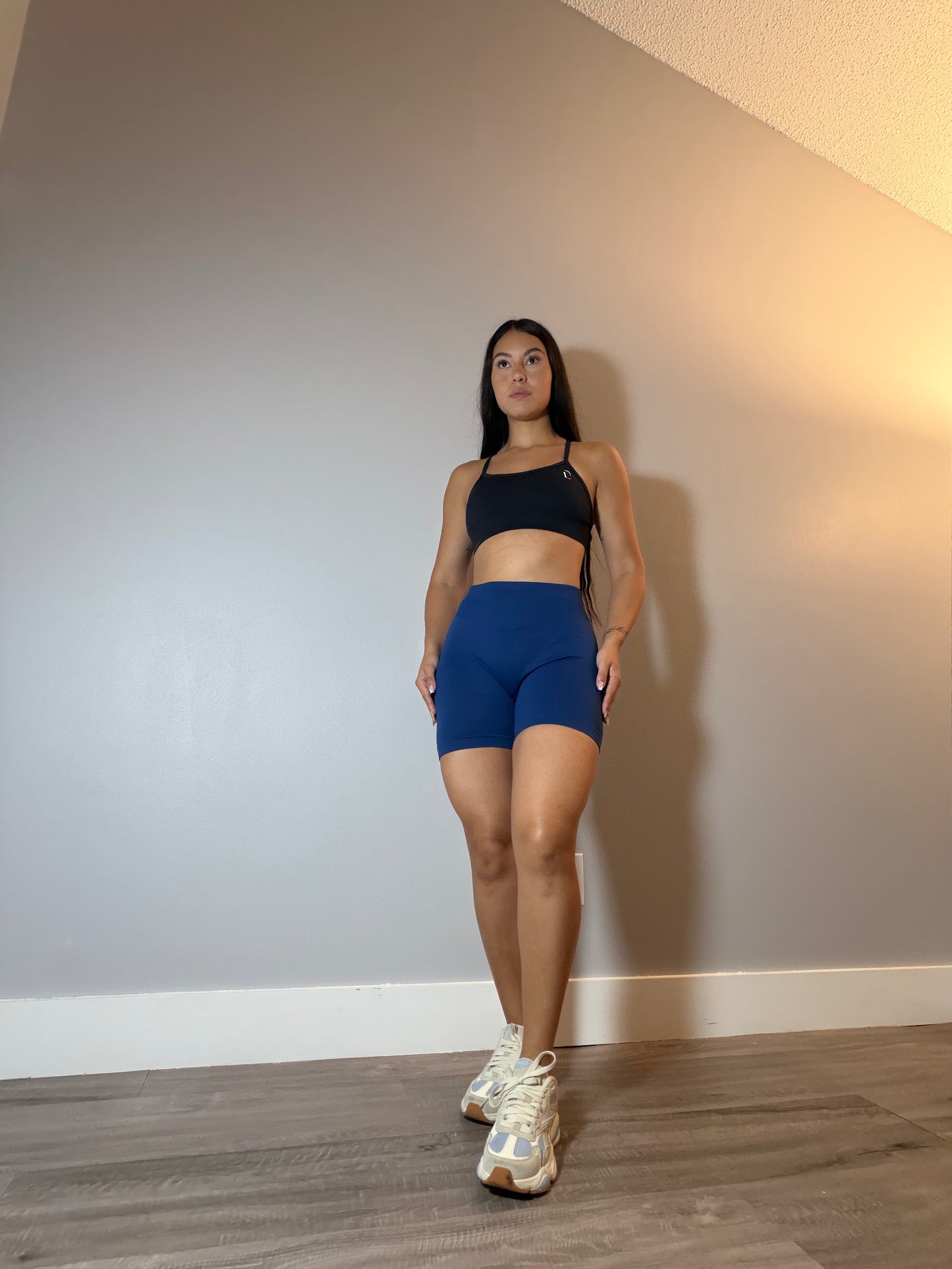 CURVE SHORTS - ROYAL SAPPHIRE